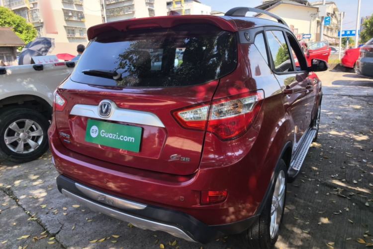 Used CHANGAN CS35 2015 1.6L Manual Luxury Model China IV Standard Rear Right 45 Deg