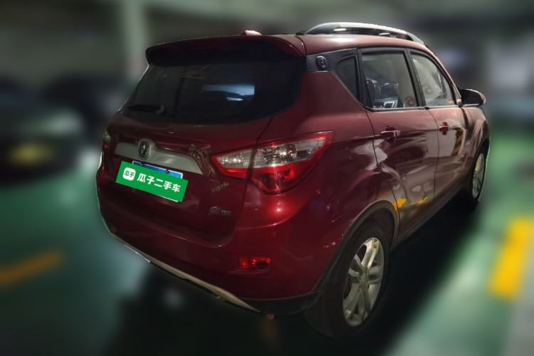 Used CHANGAN CS35 2015 1.6L Manual Luxury Model China IV Standard Rear Right 45 Deg