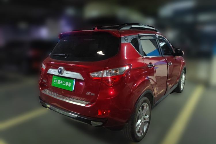 Used CHANGAN CS35 2015 1.6L Automatic Luxury Model China IV Standard Rear Right 45 Deg