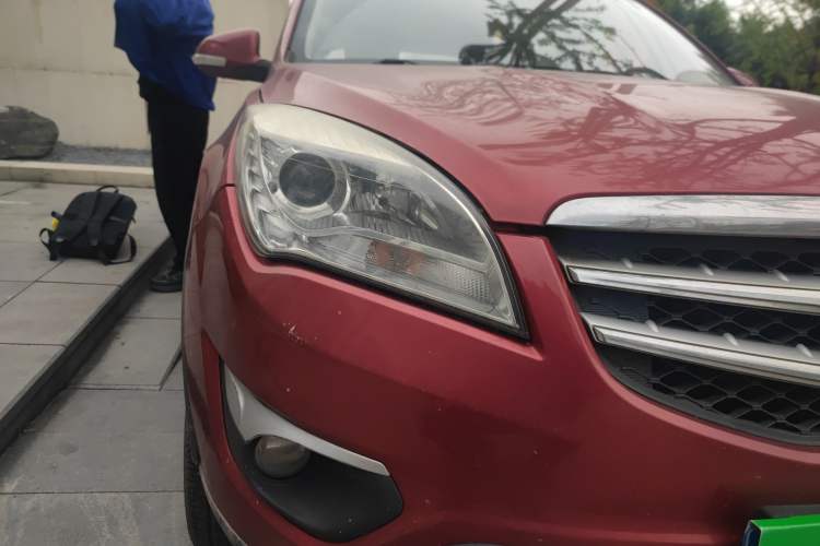 Used CHANGAN CS35 2015 1.6L Automatic Prestige Model China IV Standard Right Front Headlight