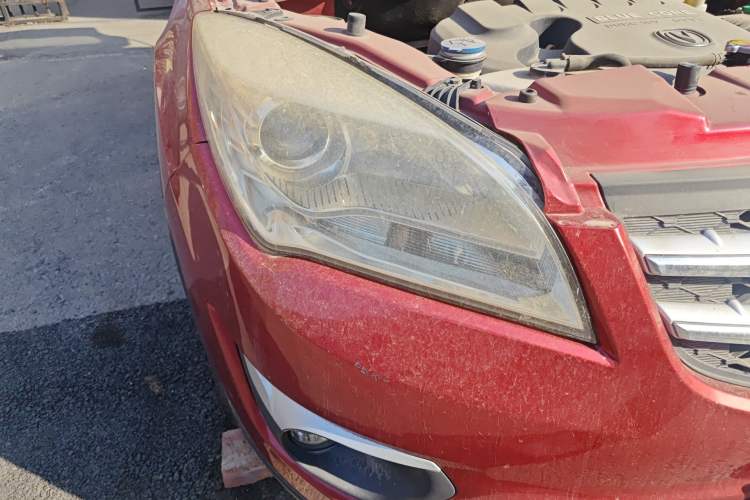 Used CHANGAN CS35 2015 1.6L Manual Luxury Model China V Standard Right Front Headlight