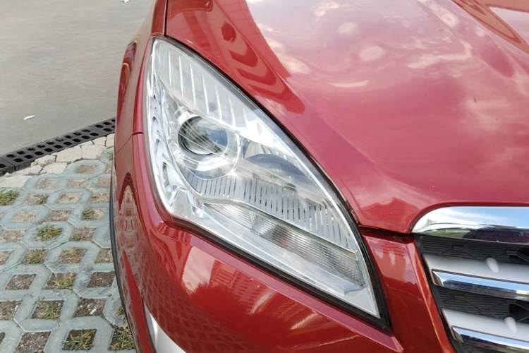 Used CHANGAN CS35 2015 1.6L Automatic Luxury Model China IV Standard Right Front Headlight