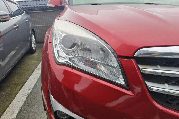 Used CHANGAN CS35 2015 1.6L Manual Luxury Model China V Standard Right Front Headlight