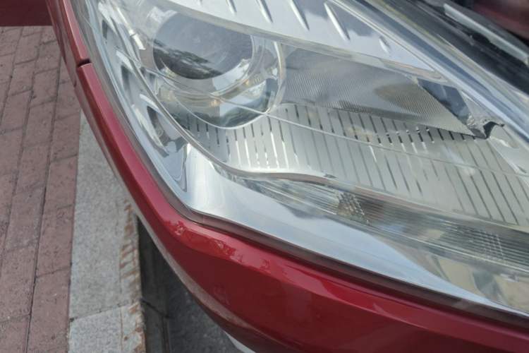 Used CHANGAN CS35 2015 1.6L Automatic Luxury Model China IV Standard Right Front Headlight