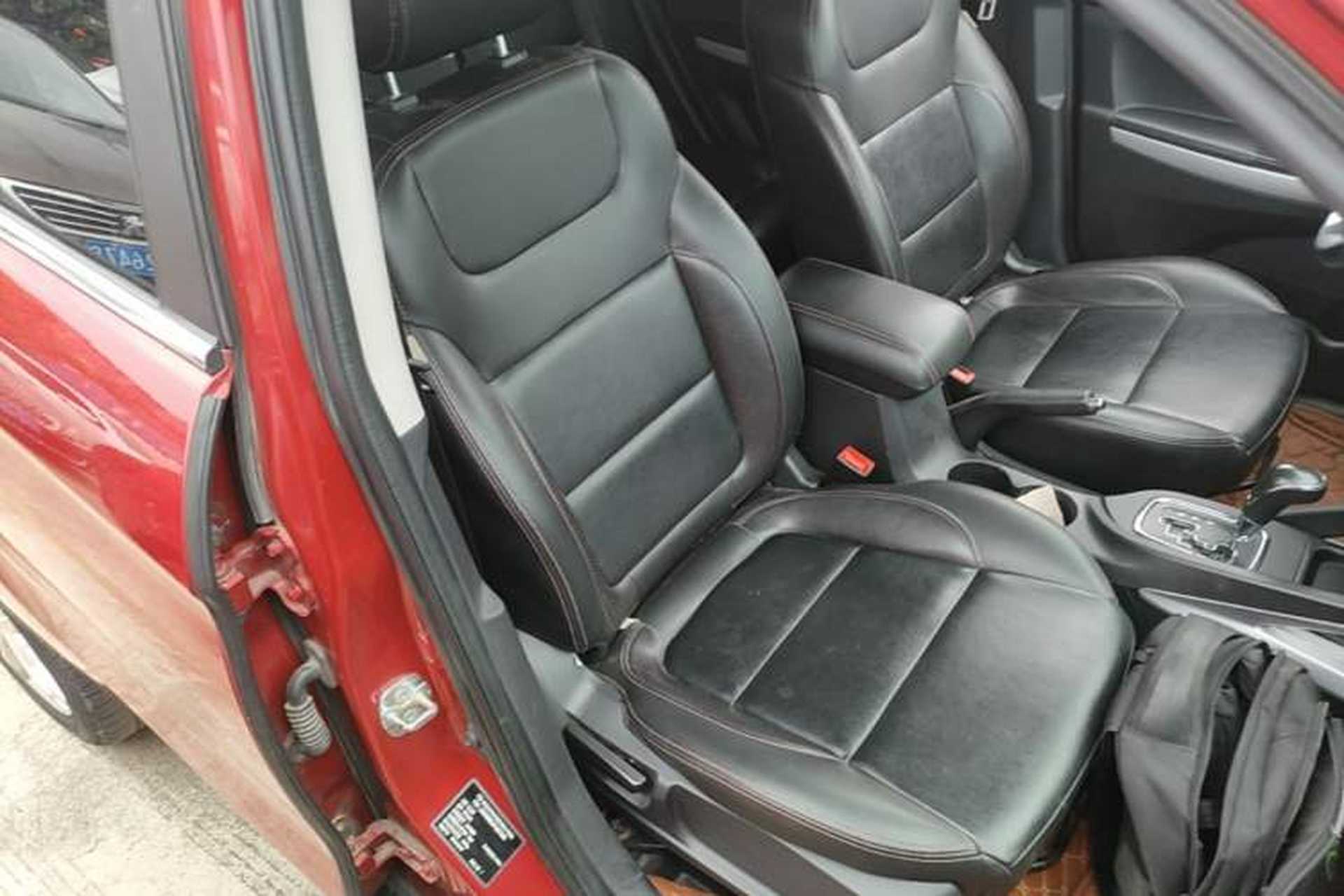 Used CHANGAN CS35 2015 1.6L Automatic Luxury Model China IV Standard Right Front Seat