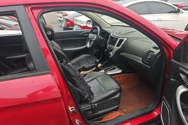 Used CHANGAN CS35 2015 1.6L Manual Luxury Model China IV Standard Right Front Seat