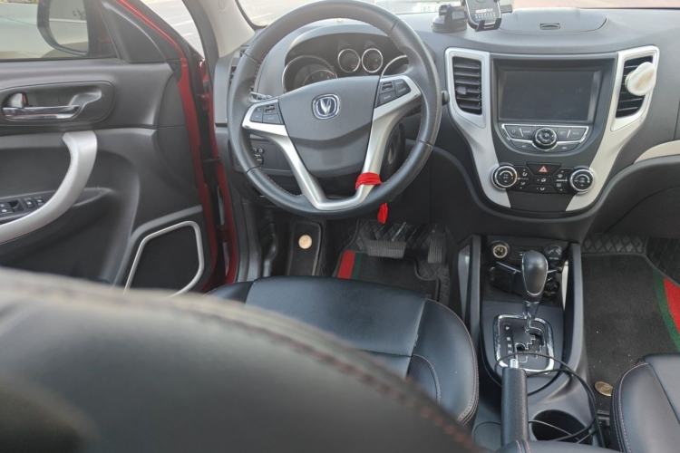 Used CHANGAN CS35 2015 1.6L Automatic Luxury Model China IV Standard Steering Wheel