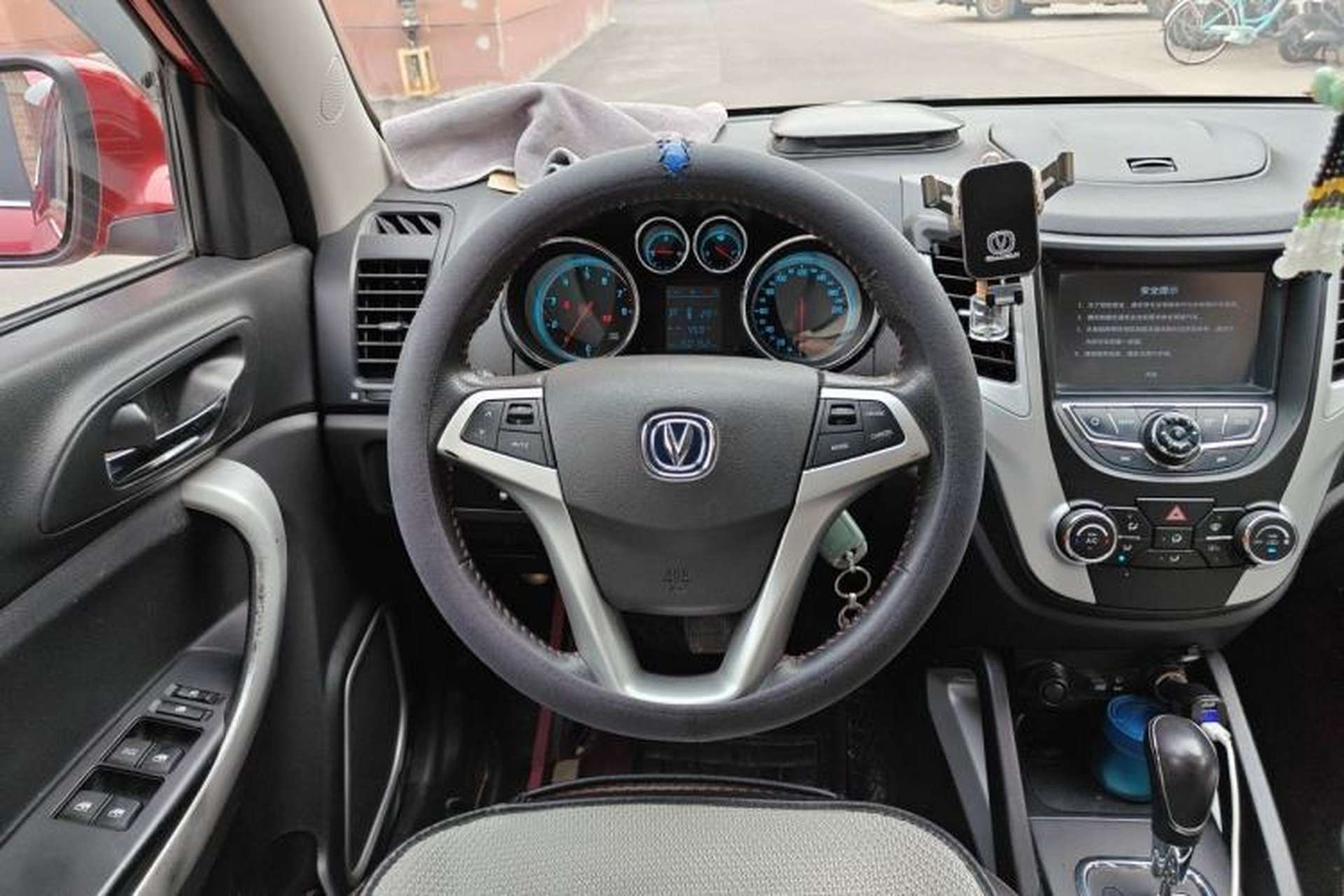 Used CHANGAN CS35 2015 1.6L Automatic Prestige Model China V Standard Steering Wheel