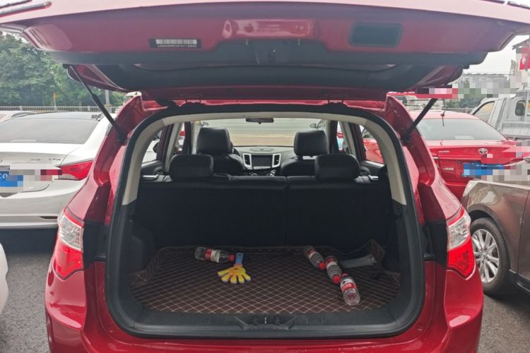 Used CHANGAN CS35 2015 1.6L Manual Luxury Model China IV Standard Trunk