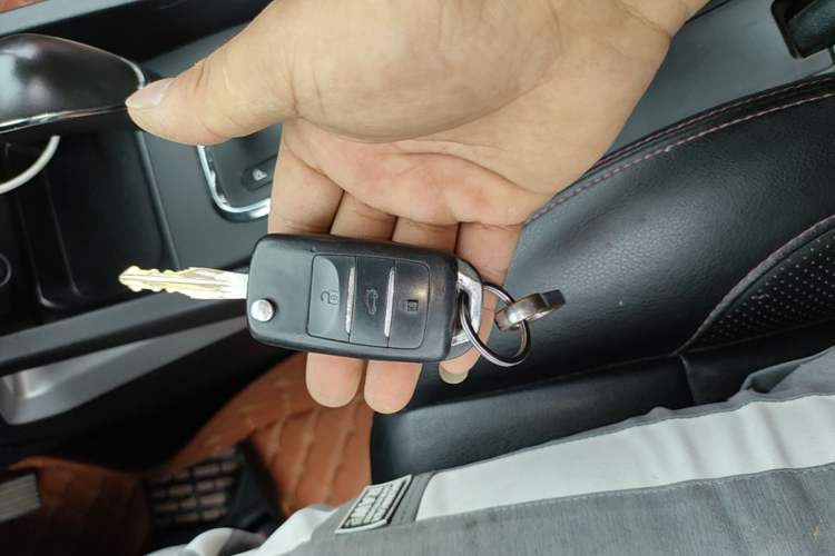 Used CHANGAN CS35 2015 1.6L Automatic Luxury Model China IV Standard Vehicle Key