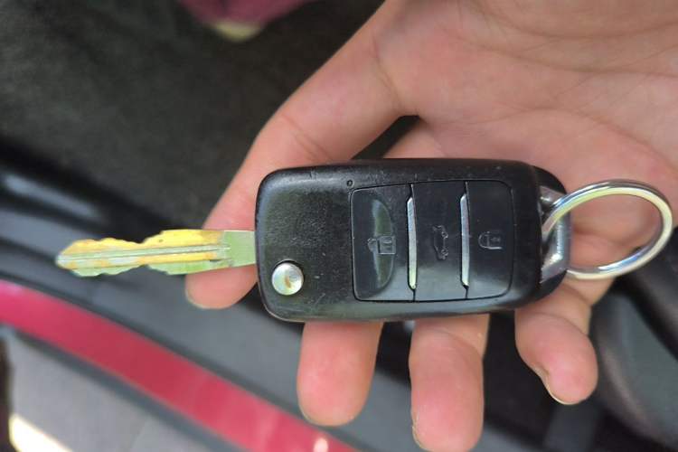 Used CHANGAN CS35 2015 1.6L Automatic Luxury Model China IV Standard Vehicle Key