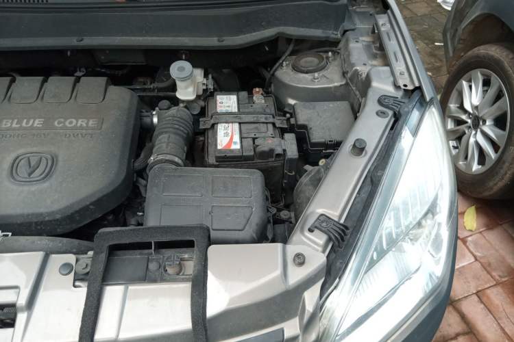 Used CHANGAN CS35 2015 1.6L Automatic Luxury Model China V Standard Engine Bay Left