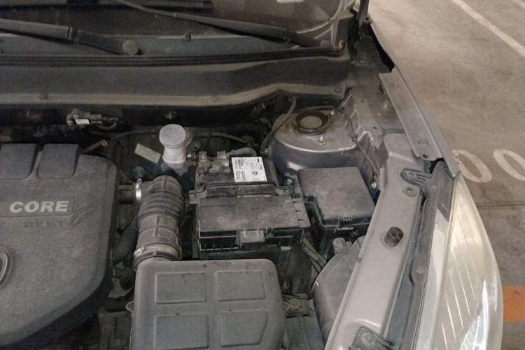 Used CHANGAN CS35 2015 1.6L Manual Luxury Model China V Standard Engine Bay Left