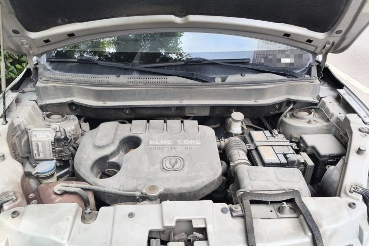 Used CHANGAN CS35 2015 1.6L Manual Luxury Model China IV Standard Engine Bay