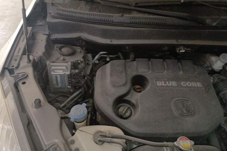 Used CHANGAN CS35 2015 1.6L Manual Luxury Model China V Standard Engine Bay Right
