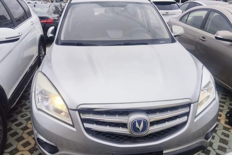 Used CHANGAN CS35 2015 1.6L Automatic Luxury Model China IV Standard Front