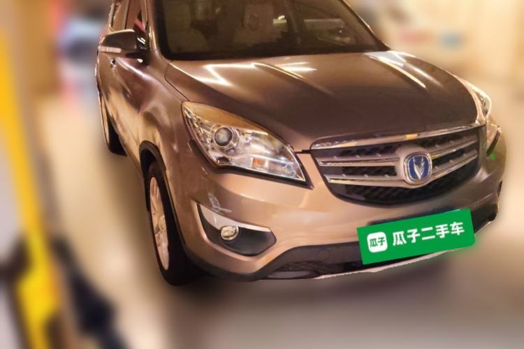 Used CHANGAN CS35 2015 1.6L Automatic Luxury Model China V Standard Front Right 45 Deg