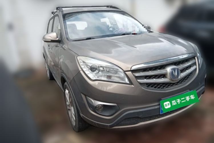 Used CHANGAN CS35 2015 1.6L Automatic Luxury Model China V Standard Front Right 45 Deg