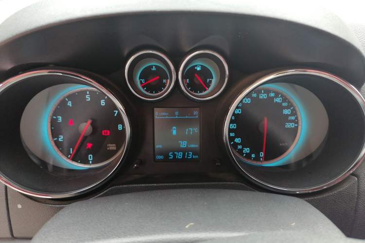 Used CHANGAN CS35 2015 1.6L Manual Luxury Model China IV Standard Instrument Cluster