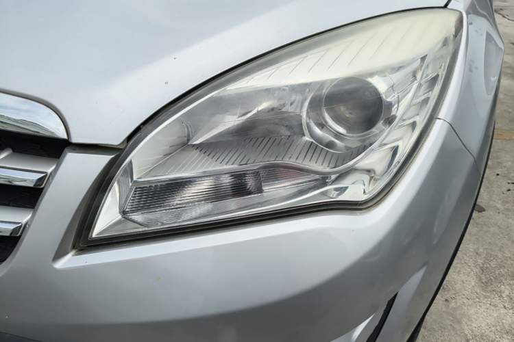Used CHANGAN CS35 2015 1.6L Manual Luxury Model China IV Standard Left Front Headlight