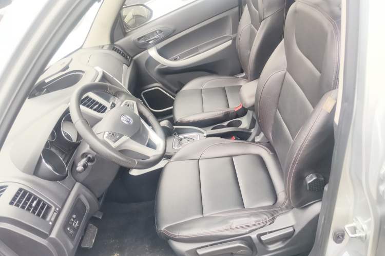 Used CHANGAN CS35 2015 1.6L Automatic Luxury Model China IV Standard Left Front Seat