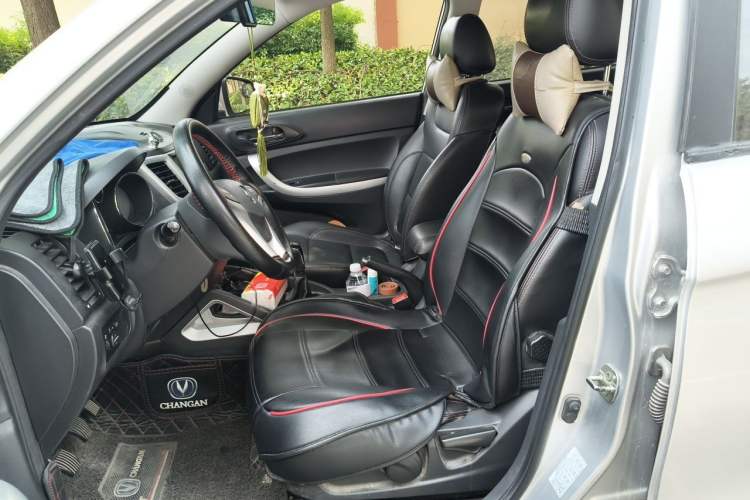 Used CHANGAN CS35 2015 1.6L Manual Luxury Model China IV Standard Left Front Seat