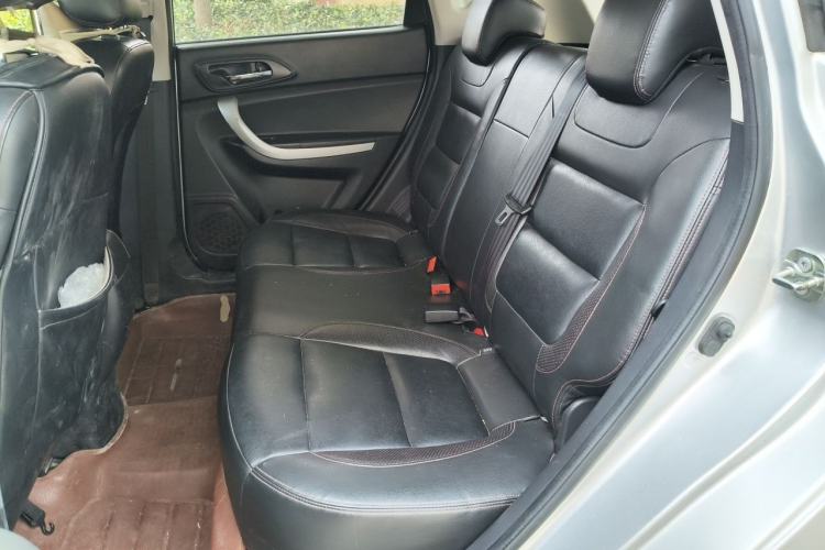 Used CHANGAN CS35 2015 1.6L Manual Luxury Model China IV Standard Left Rear Seat