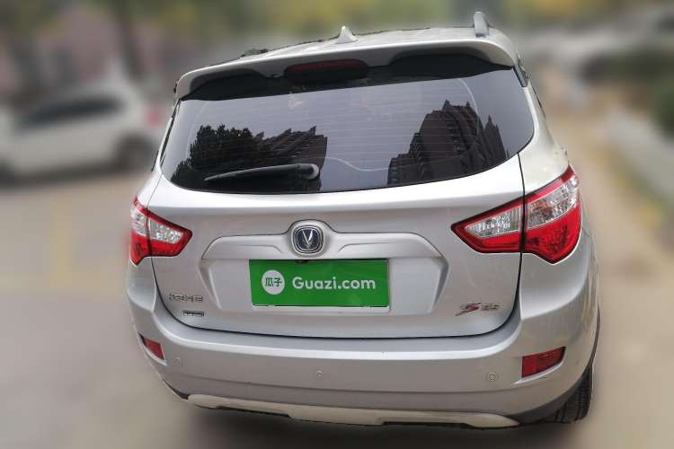 Used CHANGAN CS35 2015 1.6L Manual Luxury Model China IV Standard Rear