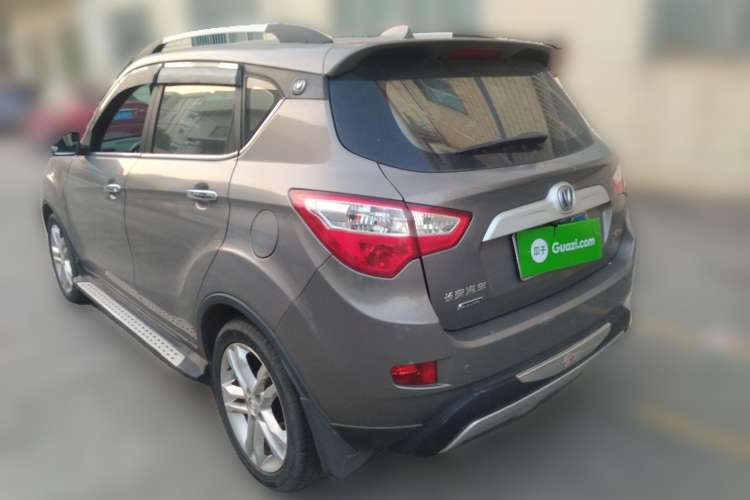 Used CHANGAN CS35 2015 1.6L Automatic Luxury Model China IV Standard Rear Left 45 Deg