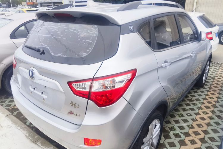Used CHANGAN CS35 2015 1.6L Automatic Luxury Model China IV Standard Rear Right 45 Deg