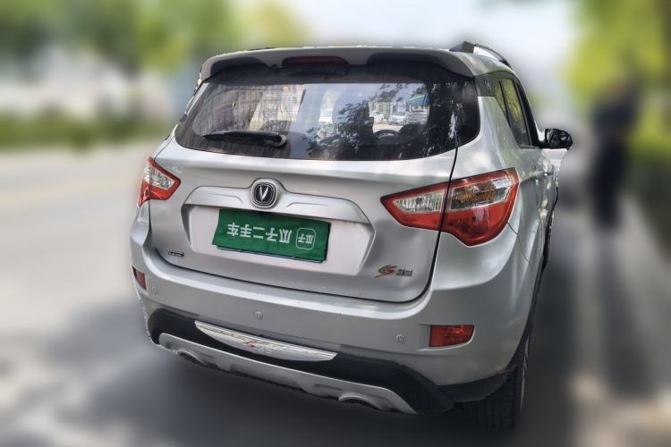 Used CHANGAN CS35 2015 1.6L Manual Luxury Model China IV Standard Rear Right 45 Deg