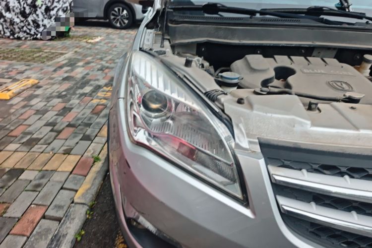 Used CHANGAN CS35 2015 1.6L Manual Luxury Model China V Standard Right Front Headlight