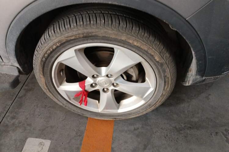 Used CHANGAN CS35 2015 1.6L Manual Luxury Model China V Standard Right Front Wheel Hub