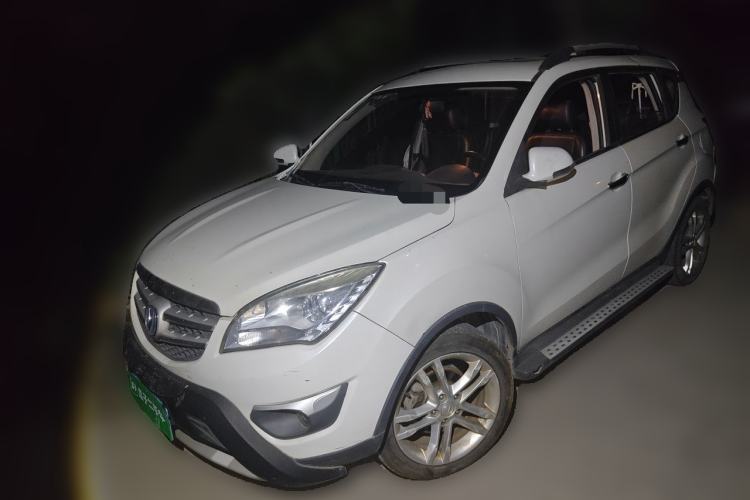 Used CHANGAN CS35 2015 1.6L Automatic Luxury Model China IV Standard Guazi used car, China used car export, Used car for sale, Used CHANGAN cars, Cheapest cars for sale