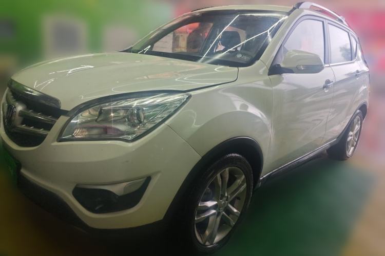 Ojetý CHANGAN CS35 2015 1.6L Automatic Luxury Model China V Standard Guazi used car, China used car export, Used car for sale, Used  cars, Cheapest cars for sale
