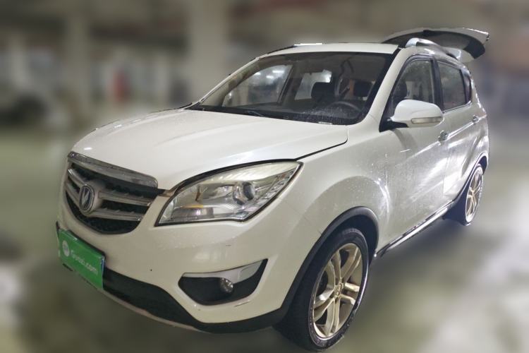 CHANGAN CS35 2015 1.6L Automatic Luxury Model China V Standard de segunda mano Guazi used car, China used car export, Used car for sale, Used cars, Cheapest cars for sale
