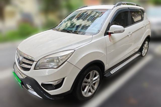 Used CHANGAN CS35 2015 1.6L Manual Luxury Model China IV Standard