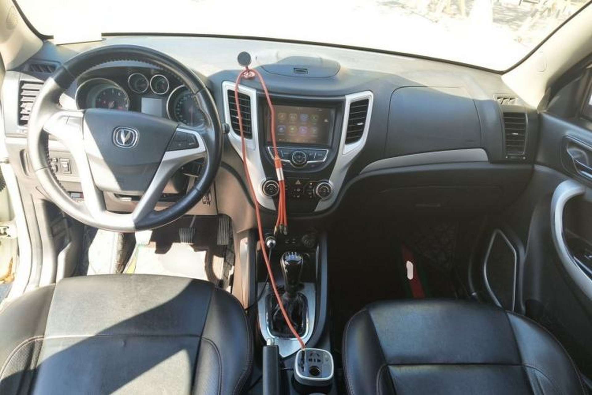 Used CHANGAN CS35 2015 1.6L Manual Luxury Model China V Standard Center Console