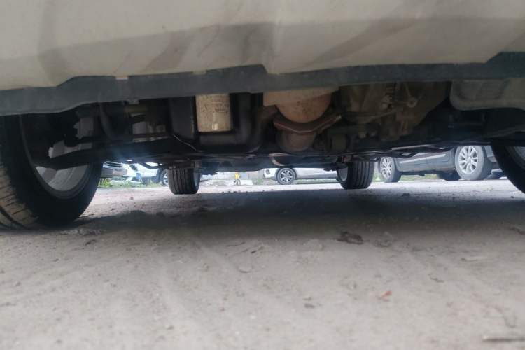 Used CHANGAN CS35 2015 1.6L Manual Luxury Model China IV Standard Chassis Front