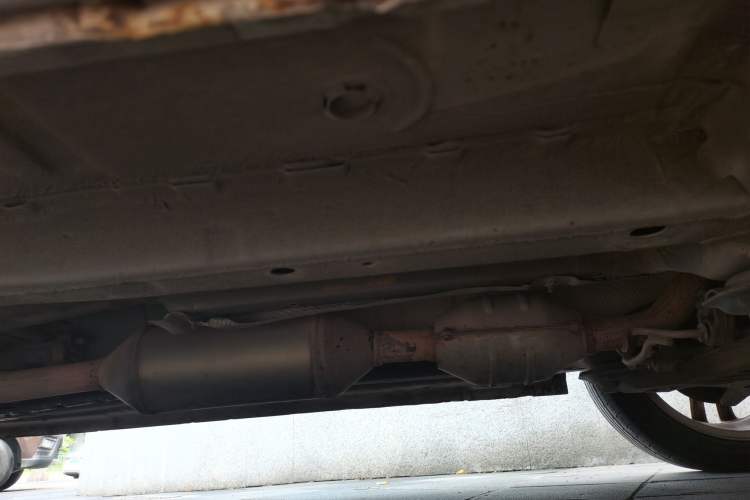 Used CHANGAN CS35 2015 1.6L Manual Luxury Model China IV Standard Chassis Front Right