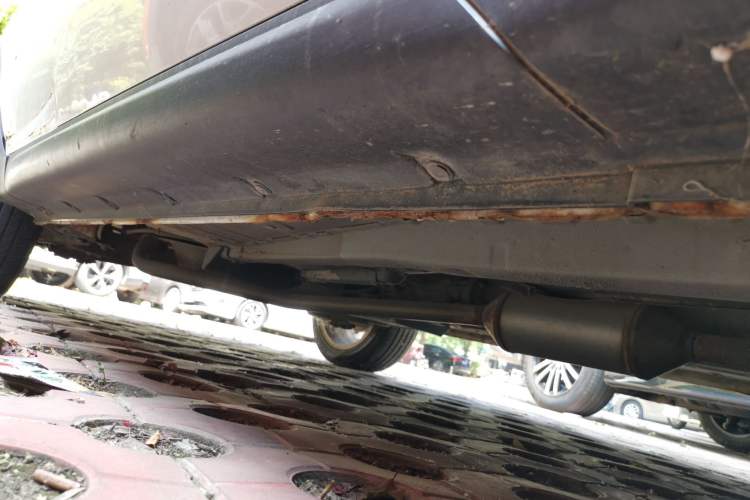 Used CHANGAN CS35 2015 1.6L Automatic Luxury Model China IV Standard Chassis Front Right