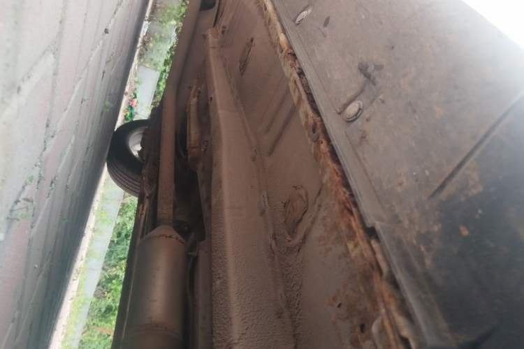 Used CHANGAN CS35 2015 1.6L Manual Luxury Model China IV Standard Chassis Front Right