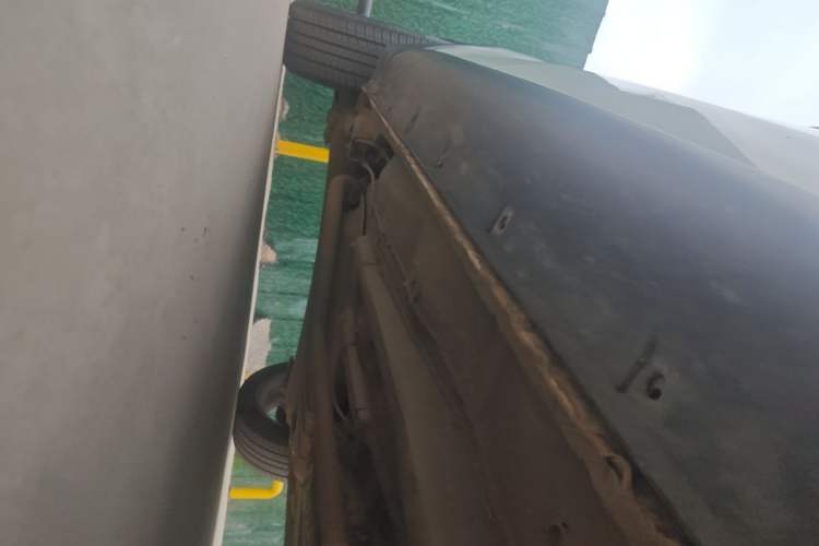Used CHANGAN CS35 2015 1.6L Manual Comfort Model China V Standard Chassis Front Right