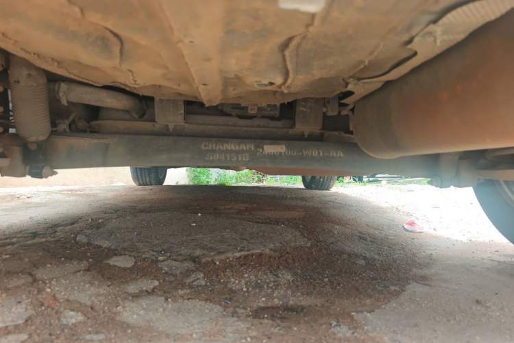 Used CHANGAN CS35 2015 1.6L Manual Luxury Model China IV Standard Chassis Rear