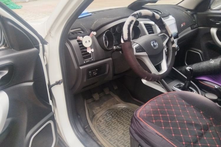 Used CHANGAN CS35 2015 1.6L Manual Luxury Model China IV Standard Driver Seat