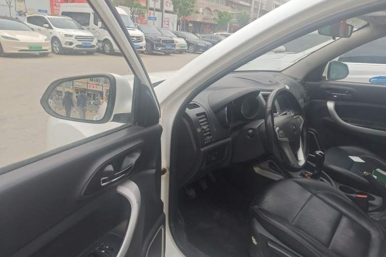 Used CHANGAN CS35 2015 1.6L Manual Comfort Model China V Standard Driver Seat