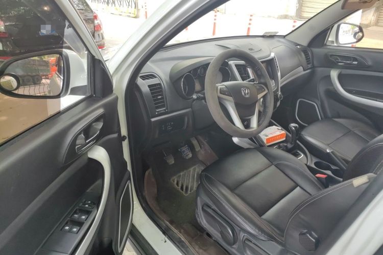 Used CHANGAN CS35 2015 1.6L Manual Luxury Model China V Standard Driver Seat