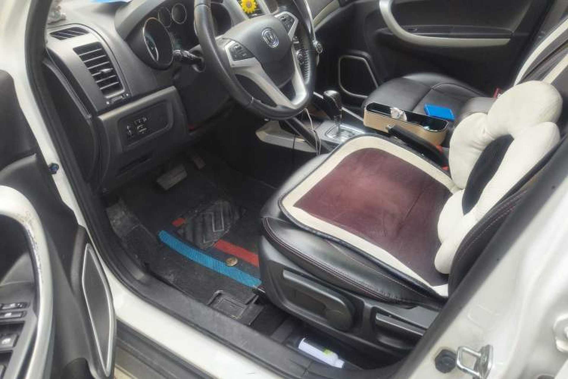 Used CHANGAN CS35 2015 1.6L Automatic Prestige Model China IV Standard Driver Seat