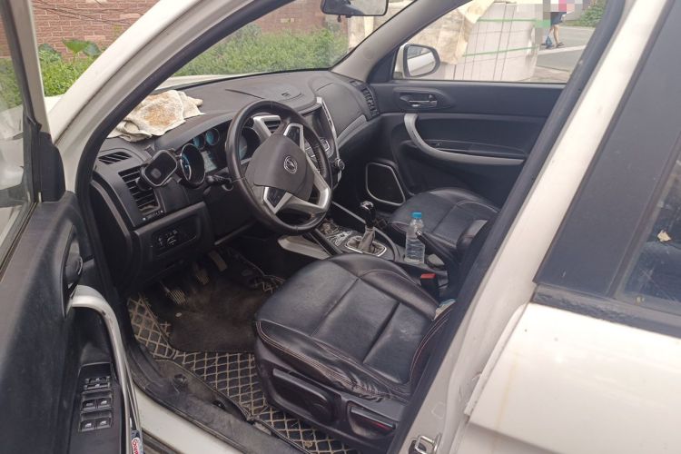 Used CHANGAN CS35 2015 1.6L Manual Luxury Model China IV Standard Driver Seat