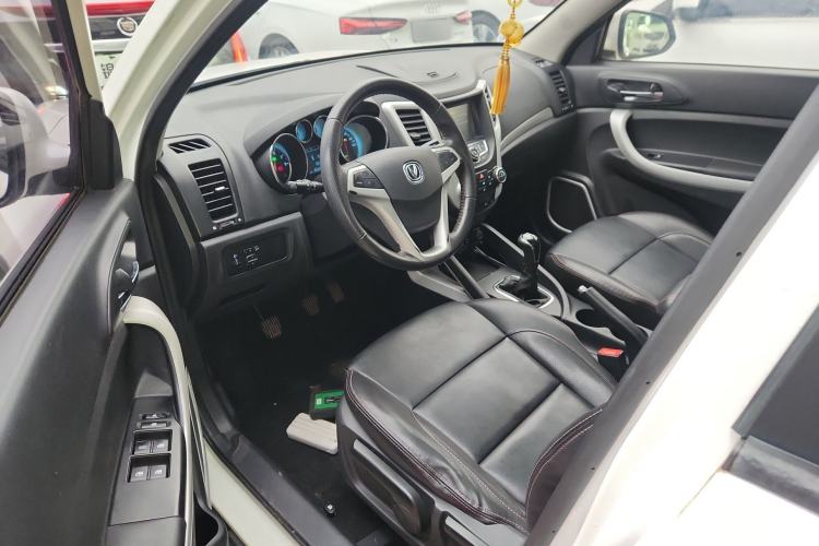 Used CHANGAN CS35 2015 1.6L Manual Luxury Model China IV Standard Driver Seat